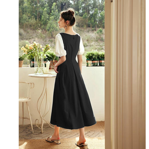 OLrain欧芮儿2025夏季新款黑色撞色袖收腰显瘦法式连衣裙一字领女 商品图3