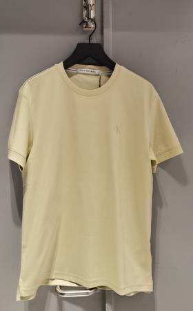 CKJ 男 T恤 J326336LFU