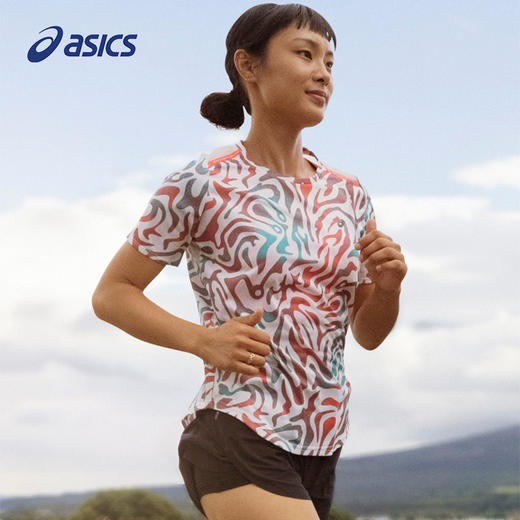 ASICS亚瑟士 女款跑步运动舒适印花短袖T桖 商品图1