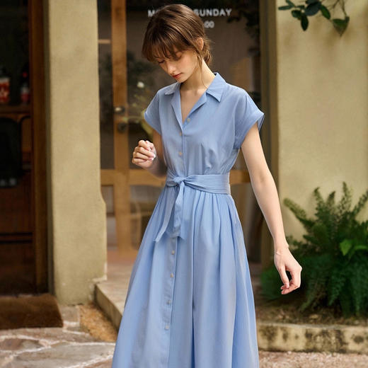OLrain欧芮儿蓝色衬衫式通勤法式连衣裙夏季2025新款宽松显瘦长裙 商品图3