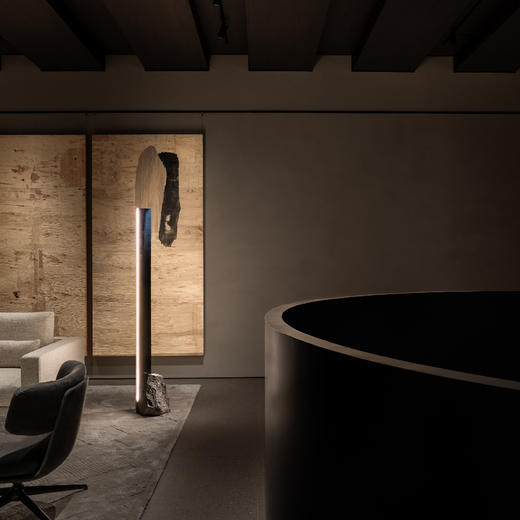 摩根X琚宾大师联名款清影系列面光落地灯 商品图9