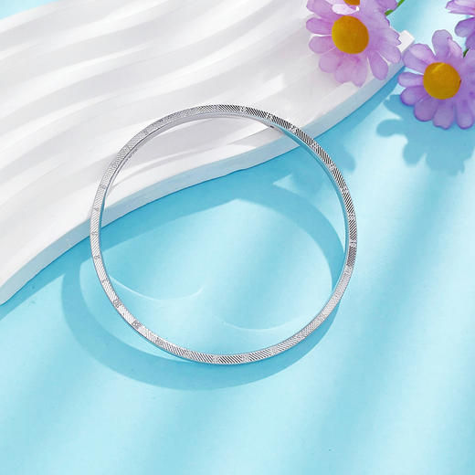 【限时8.8折】PT950 #520快乐 #CNC 铂金空心时间年轮爱心心形CNC车花手镯（面宽约3.7-4.1mm，厚约2.4mm）(PTSZ00034)预售产品下单后不退款不退货不换货不补差价 商品图2