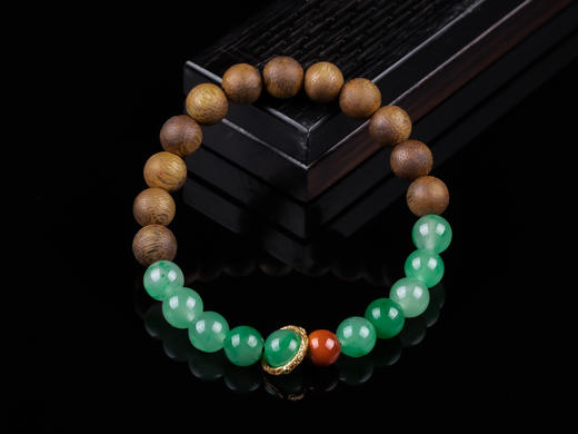 XY0302沉香+非洲翠南红银跑环手串 商品图0