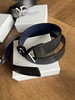正品 CK Jeans真皮双面用字母金属扣孔牛皮腰带
旋转头 两面使用， 带原盒
尺码85 90 95 100 105CM
黑棕 /黑蓝 两色 商品缩略图6