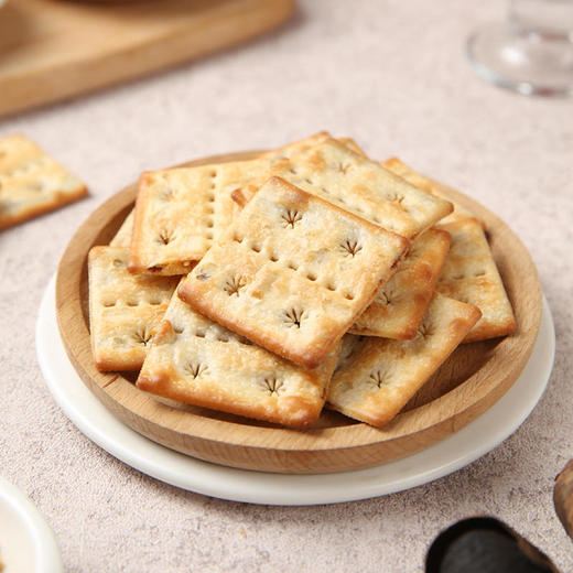 【MDL】麦臻选黑蒜猪肉松夹心饼干800g 商品图4