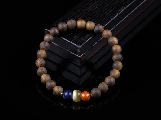 XY0312沉香+南红蜜蜡青金石手串 商品图0