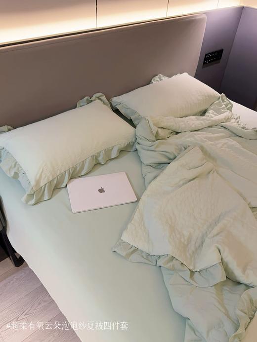 ✨温柔陷入，一觉睡进云朵里【超柔有氧云朵泡泡纱夏被四件套 】 轻盈得像空气，柔软得像云朵 贴上肌肤的那一瞬，整个人仿佛被温柔接住 商品图10