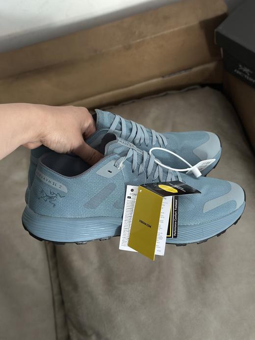 点此购买 始祖鸟夏季男士轻量化舒适透气户外徒步鞋空调鞋 98 316981 商品图13