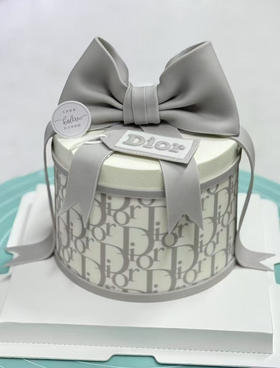高级定制dior迪奥灰色系经典蛋糕
