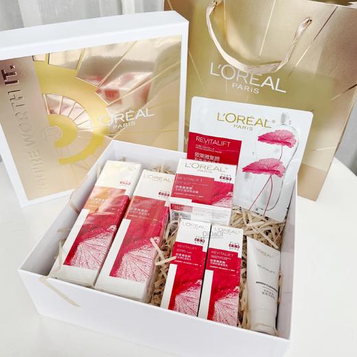 欧莱雅 复颜抗皱紧致水乳七件套 面霜洁面面膜 礼盒礼袋 送长辈 商品图2