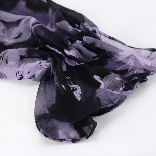 QF253斯尔丽2025夏季新款烂漫印花宽松时尚上衣手工盘花领花亦可腰带 商品图6