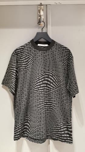 CKJ 男 T恤 J3254280GP