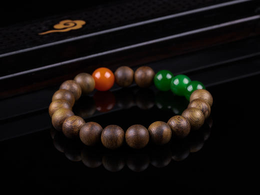 XY0308沉香+南红碧玉手串 商品图5