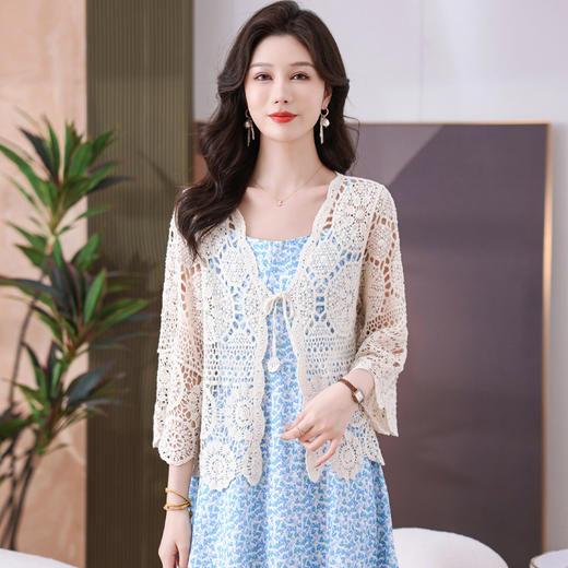 雀说镂空外搭开衫女薄款蕾丝小披肩防晒坎肩搭配吊带裙的宽松小衫AL1729 商品图1