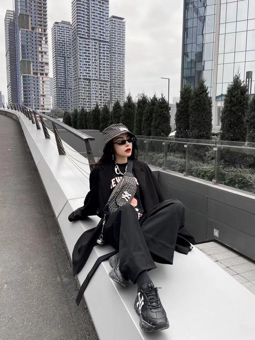 【专属】卖爆了的MLB老花系列#MLB复古老花腰包，日常出街，谁背谁好看！ 商品图8