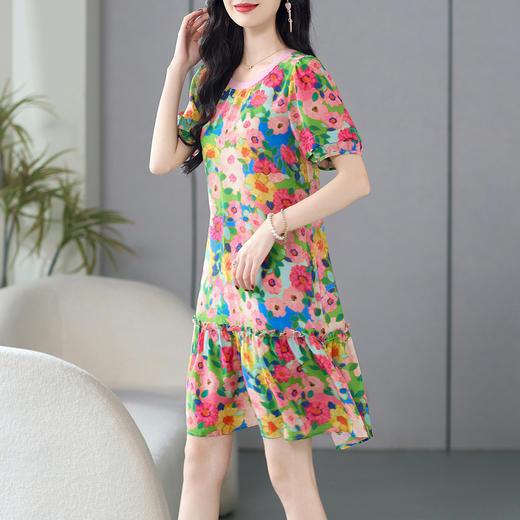 WWM69469小个子宽松A版娃娃印花真丝连衣裙子女度假风约会小裙 商品图2