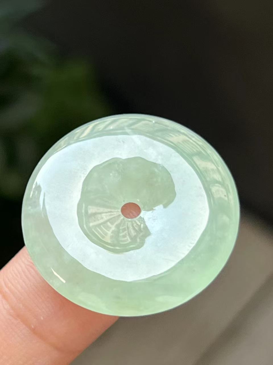 【云意轩】编号：9524  冰种甜绿平安扣天然翡翠 附证书