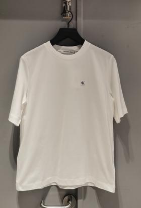 CKJ 女 T恤 J223466YAF