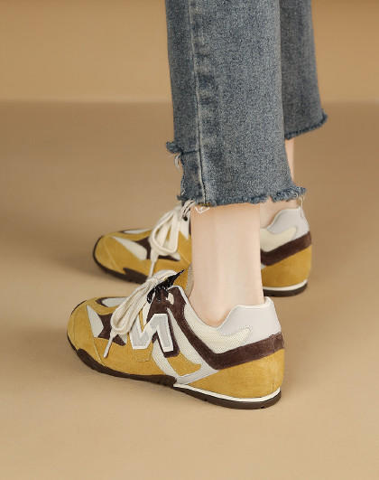 品质好货|双色细带百搭内增高时尚休闲德训鞋SFD1112847 商品图2