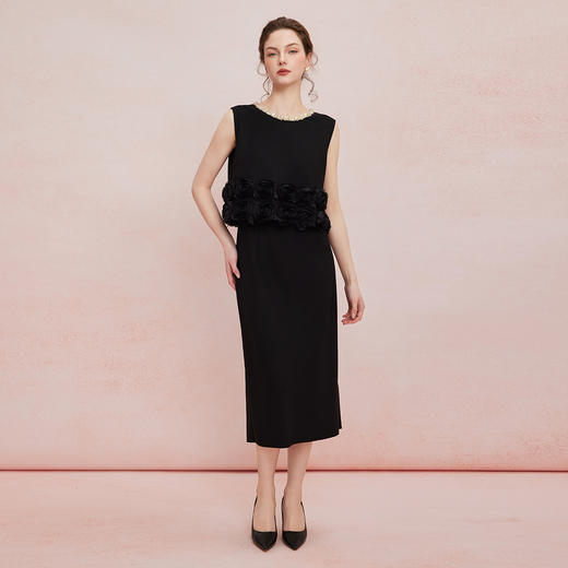 QF869斯尔丽2025夏季新款礼服箱型设计立体盘花中长款气质高雅连衣裙 商品图3