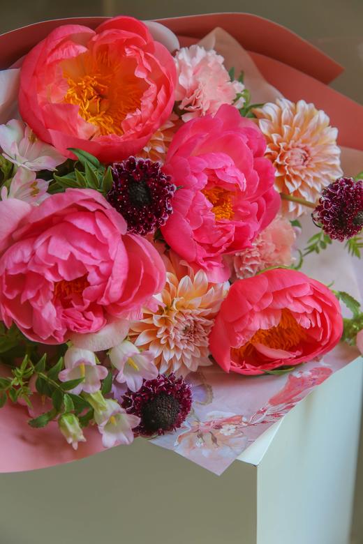 法式花束落日珊瑚芍药暮霞色奶油桃子松虫草 商品图3