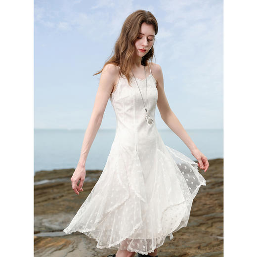 【三彩仙女裙】独醒2025夏季新款小雏菊蕾丝吊带裙初恋裙仙女风连衣裙F 商品图3