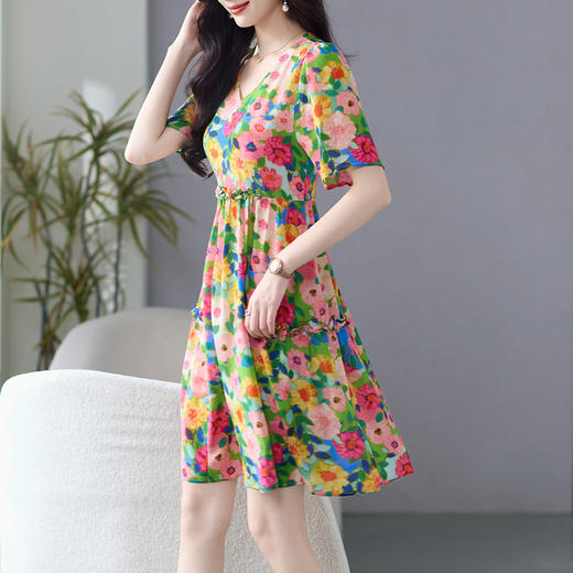 WWM-69479小个子微胖新款印花裙子桑蚕丝法式真丝连衣裙多巴胺掐腰裙 商品图1