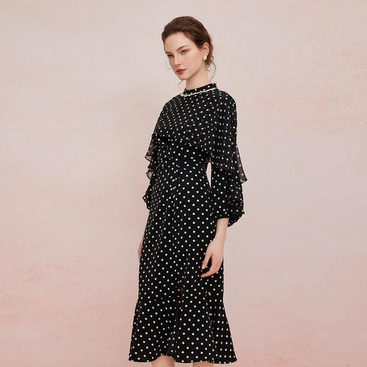 QF865斯尔丽2025夏季新款法式优雅浪漫个性袖设计感收腰收褶显瘦连衣裙 商品图2