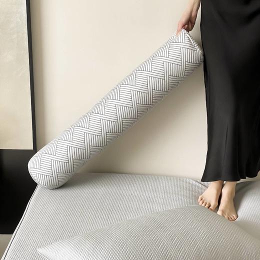 凉感北极熊抱枕冰感夹腿抱枕午睡枕腰枕玩偶抱枕冰冰枕头床头靠枕 商品图4