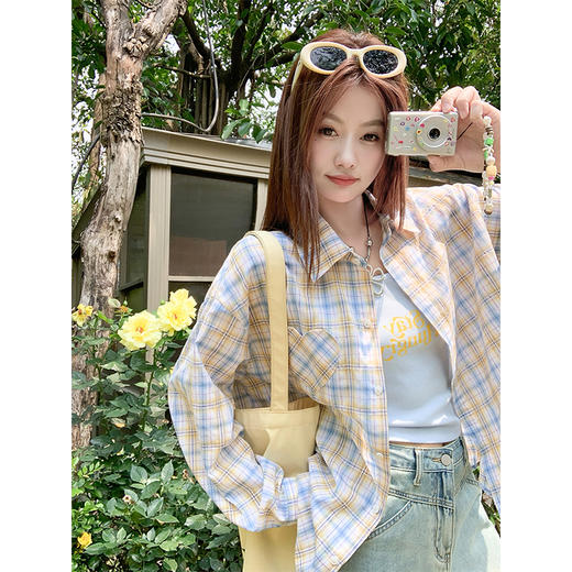 <曾小咸推荐>3.27现货秒杀 ！微信超特价！韩系撞色格纹衬衫 日常159.99 立减90 秒杀69.99！！ 商品图2