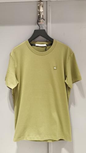 CKJ 男 T恤 J324899L9N