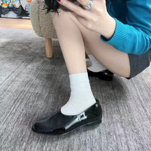 香奈儿25C早春度假系列黑漆乐福鞋（JS） 商品图3