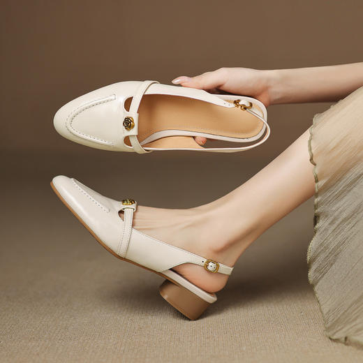 【预售5天】巨秀气~舒服超软真皮山茶花包头凉鞋夏季新款粗跟中跟女鞋子WC&MM3270 商品图2