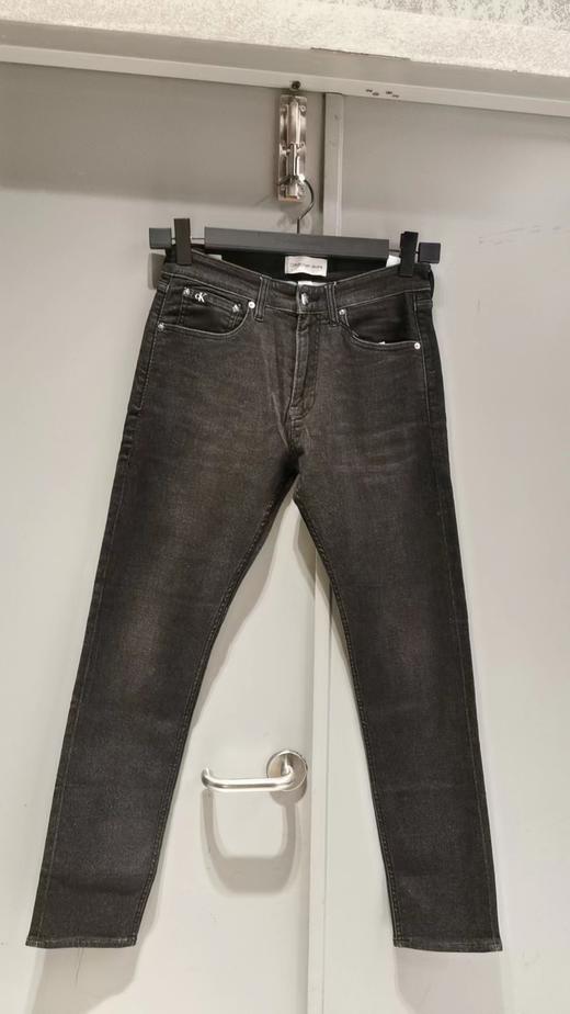 CKJ 男 牛仔裤 J3249931BY 商品图0