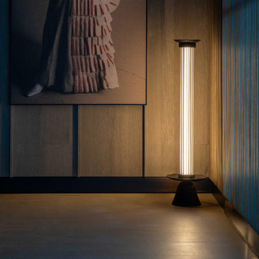 摩根X梁建国大师联名款炬系列面光落地灯 商品图1