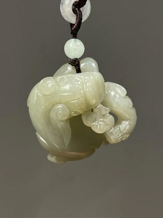 和田白玉镂雕子母瑞狮吊坠，顺丰包邮 商品图4