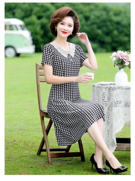 🔥【佐姿莎新中式妈妈裙装】✨岁月带走了妈妈年轻时的容颜，😍但也回馈了她们不一样的美、优雅知性 🏆宝子们，夏日已经至，总想为妈妈觅一件既洋气又舒适的美裙。 商品图1