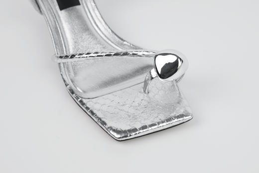 Westory2025年夏季凉鞋夹脚与纤细圆带的款型设计时髦舒适凉鞋W25BG62681 商品图6