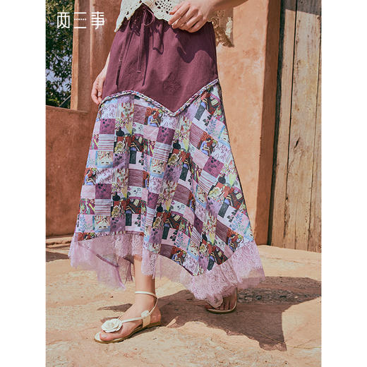 两三事 葡香手帐 2025夏季新款复古拼布印花蕾丝拼接不规则半身裙 商品图0