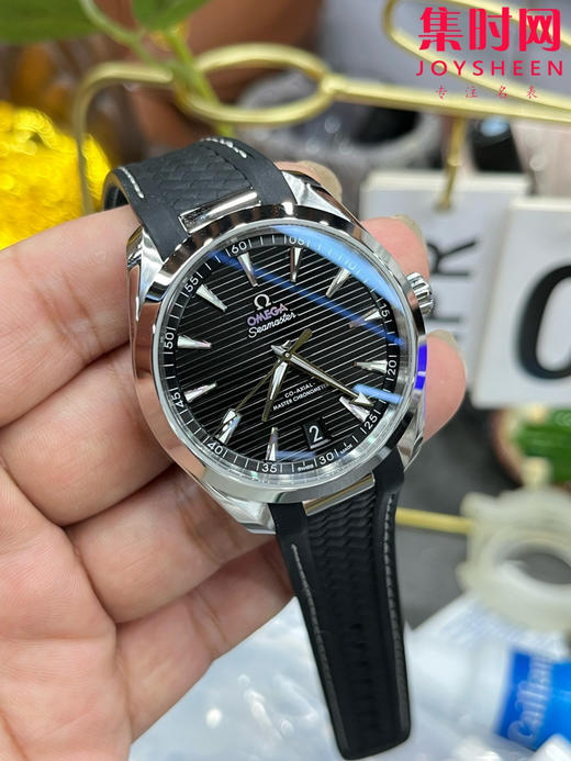 欧米茄VS海马150米系列 黑色盘 6点位日历 男士腕表
机芯：搭载VS一体Cal.8900 商品图3