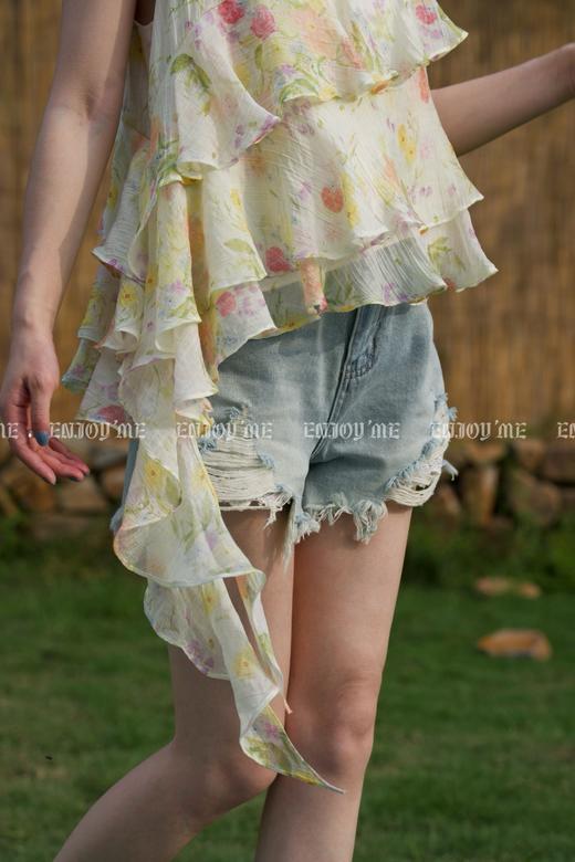 【门店同款】ENJOY夏季悠然之境层层蛋糕吊带上衣 162543155 商品图3