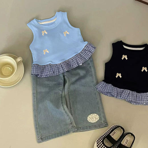 【夏日萌娃必备🌸】甜美蓝格子+花边设计✨让宝贝瞬间变身小公主💎洋气无袖背心上衣，潮酷出街全靠它！ 商品图3