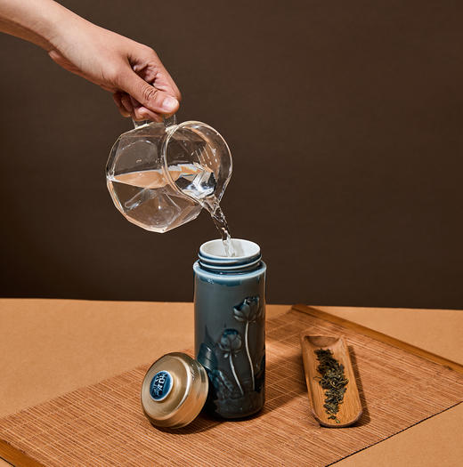 【超值体验】和谐随身杯 330ml双层 杯盖可刻字 商品图0