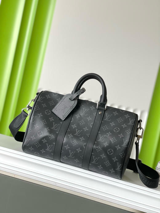 夏季特惠💰850 原单LV M46655 尺寸：35×21×6cm KEEPALL 黑花旅行袋 商品图0