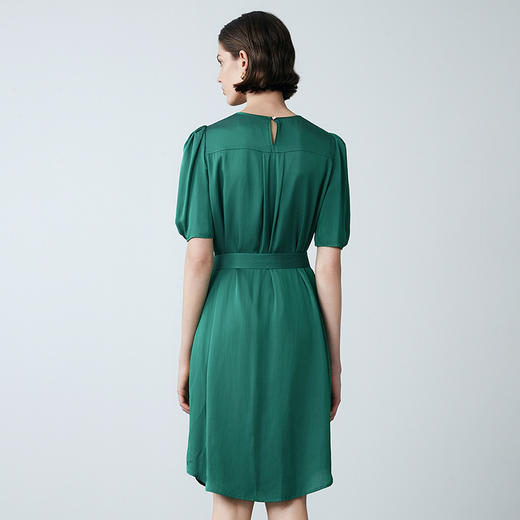 EITIE爱特爱夏季新款气质设计感收腰显瘦通勤连衣裙7807537 商品图4