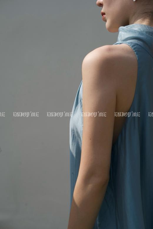 【门店同款】ENJOY夏季“后花园”V领飘带长裙 162546188 商品图4