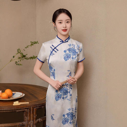 青花瓷中式，长款改良旗袍ZA-82309 商品图3