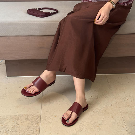 【部分现货，只换不退】良木礼牛皮凉鞋 商品图3