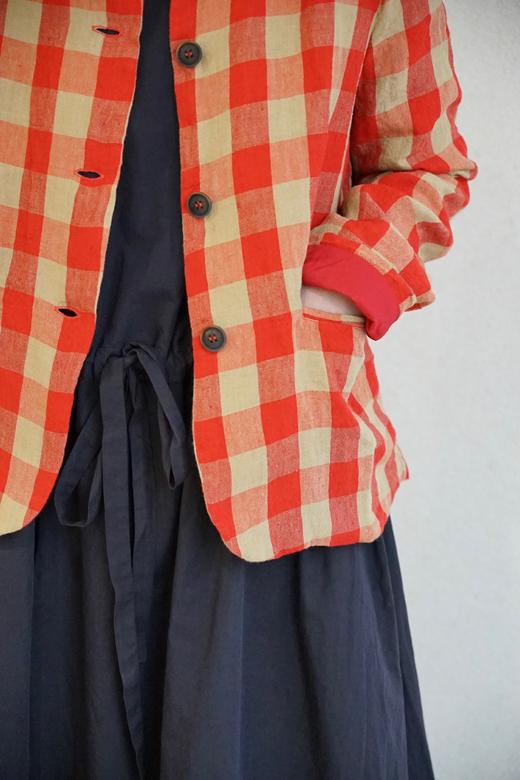 (5折) AEQUAMENTE 圆弧下摆格纹夹克短外套 商品图9