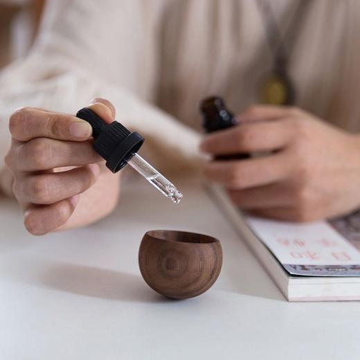 （5只装）不倒翁精油扩香木香薰木摆件家用精油香薰便携扩香石扩香器 商品图0